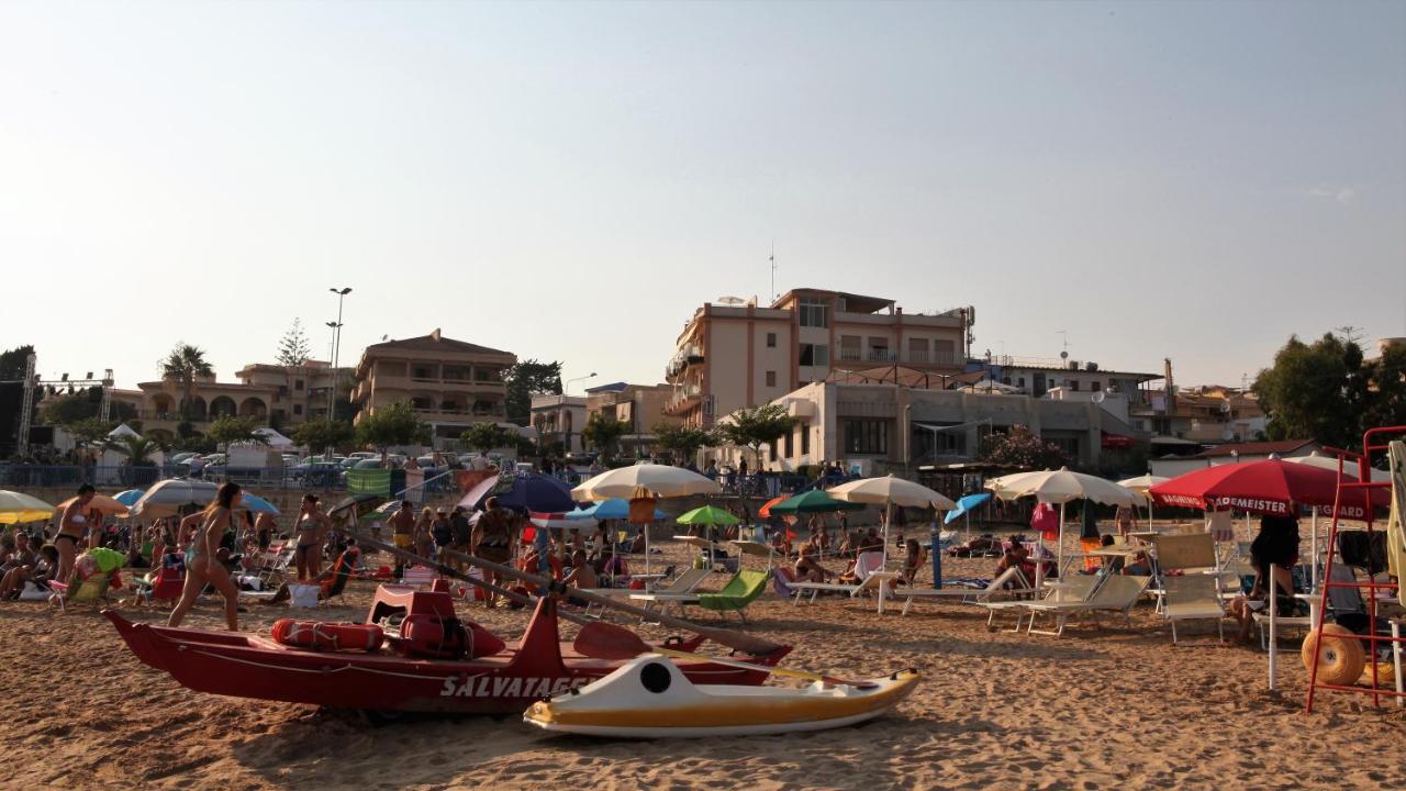 Medusa Mdna Marina di Modica Exterior photo